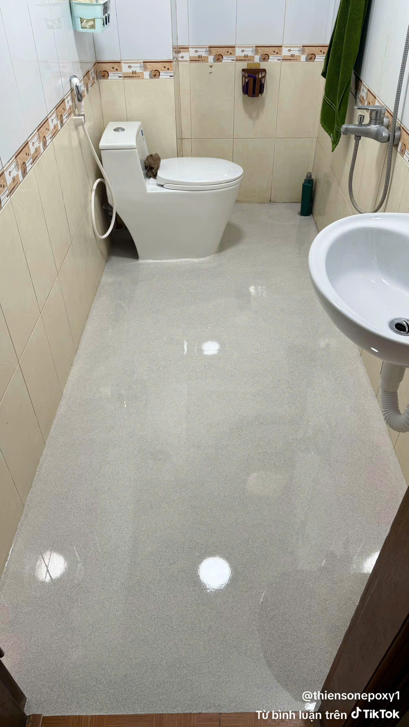 Sơn Epoxy sàn Wc chống thấm