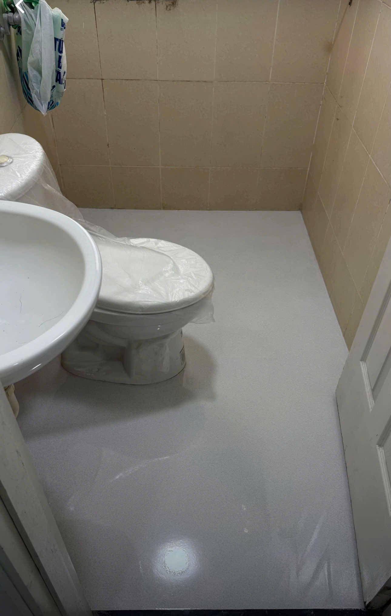 Sơn Epoxy Nhà Vệ Sinh 2026 – Giải Pháp Chống Thấm Hiệu Quả